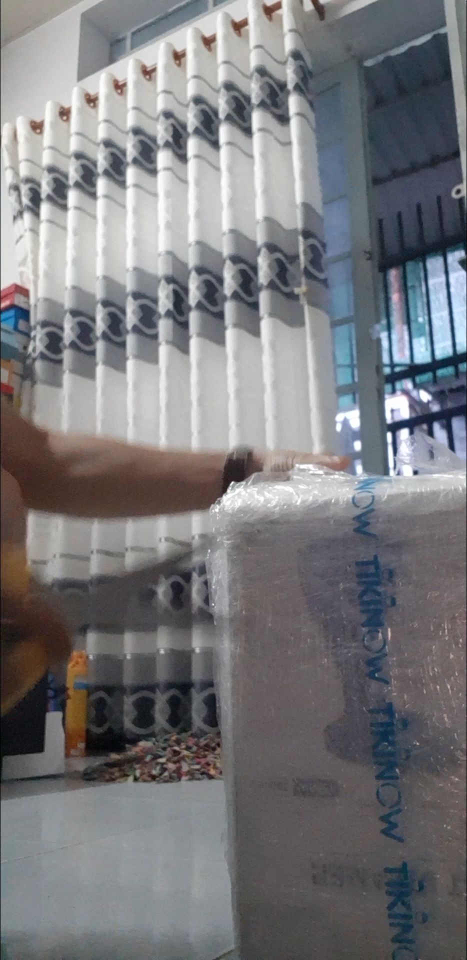 Giao hàng đúng thời gian, mẫu mã giống hình. Đã *** thử ok.