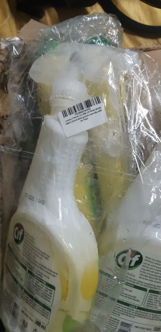 Đóng gói không kỹ, tuột nắp đổ hết luôn 1 chai rồi. Không phải lỗi của nhân viên giao hàng mà lỗi đóng gói.  Nhờ hỗ trợ!