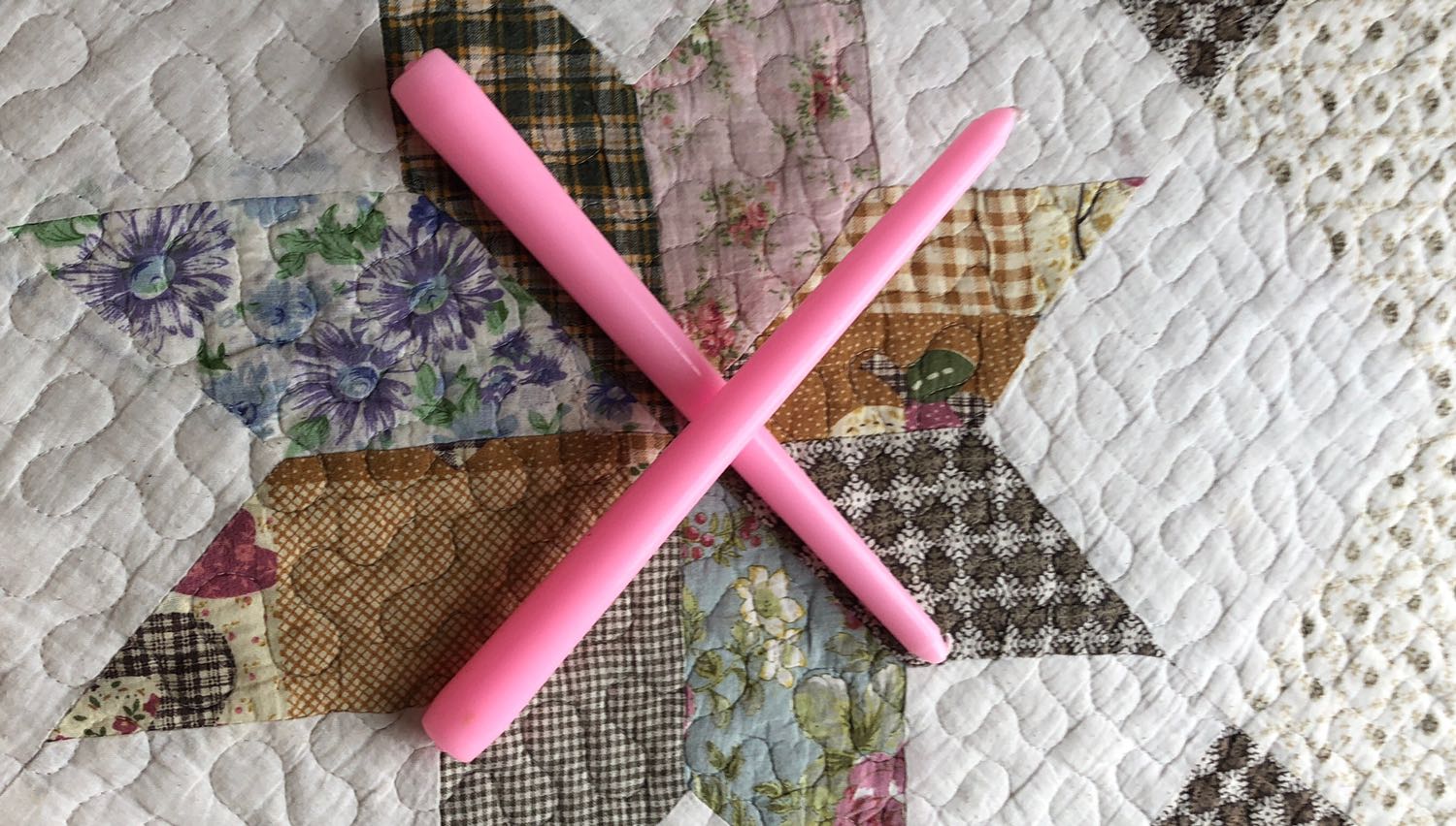 Nến đẹp nhưng giao lâu quá mất tới hơn 1 tuần mới tới nơi nhưng có thể thông cảm được do mùa dịch. Vẫn cho 5 ?