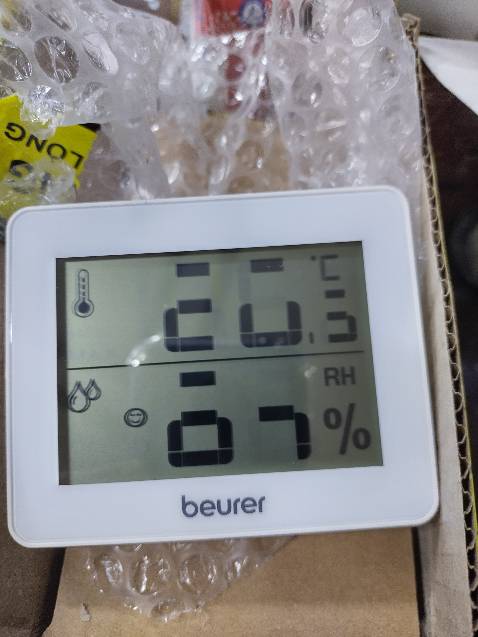 Sản phẩm nhận được lỗi khi chưa dùng. Rõ ràng người bán đã ko *** sản phẩm trước khi giao. Khiểu nại với ng bán thì ko có 1 câu xin lỗi nào. Cứ như là việc đương nhiên phải vậy. Người  bán lại yêu cầu ng mua gửi sản phẩm về nhà sản xuất. Về nguyên tắc sản phẩm chưa dùng có lỗi của nhà sản xuất thì ng bán phải hỗ trợ đổi mới. Tuy nhiên người  bán lại yêu cầu ng mua gửi sản phẩm về nhà sản xuất. Chờ dài cổ để được đổi sản phẩm khác. Trong khi tiền thì ng mua đã trả. Chính sách như vậy cần phải xem lại. Sản phẩm nhận được lỗi khi chưa dùng. Rõ ràng người bán đã ko *** sản phẩm trước khi giao. Khiểu nại với ng bán thì ko có 1 câu xin lỗi nào. Cứ như là việc đương nhiên phải vậy. Người  bán lại yêu cầu ng mua gửi sản phẩm về nhà sản xuất. Về nguyên tắc sản phẩm chưa dùng có lỗi của nhà sản xuất thì ng bán phải hỗ trợ đổi mới. Tuy nhiên người  bán lại yêu cầu ng mua gửi sản phẩm về nhà sản xuất. Chờ dài cổ để được đổi sản phẩm khác. Trong khi tiền thì ng mua đã trả. Chính sách như vậy cần phải xem lại.