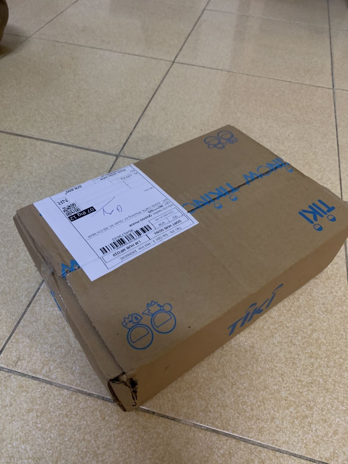 sách hay - bổ ích, giao hàng nhanh