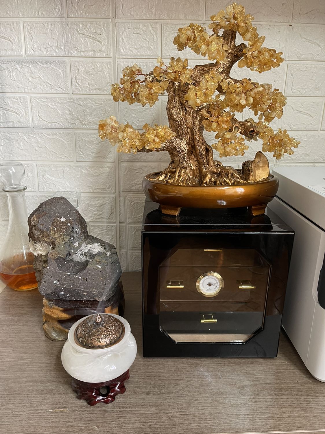 Cây đẹp, hàng nhận được như hình quảng cáo, đóng gói cẩn thận và giao hàng nhanh, hàng từ DN vào SG chỉ mất 3 ngày tính từ ngày mua hàng