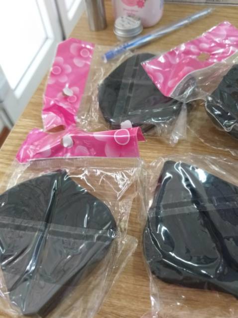 Giống như trong hình nhưng đi được vài hôm bị xô lệch. Nói chung là dùng cũng được Giống như trong hình nhưng đi được vài hôm bị xô lệch. Nói chung là dùng cũng được