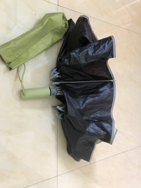 Đẹp. Chắc chắn, cứng cáp, cầm rất đằm tay