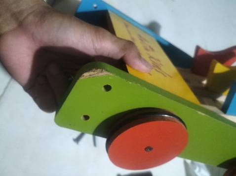 Chắc là do vận chuyên 
Nên mới bị như nè 
Trả hàng lại đc không shop