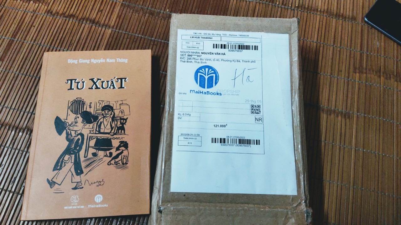 Sách in theo lối hành văn ngày xưa, in đẹp và có những minh họa của thời kì xưa
Nhắc ta về cuộc sống dân dã đã qua