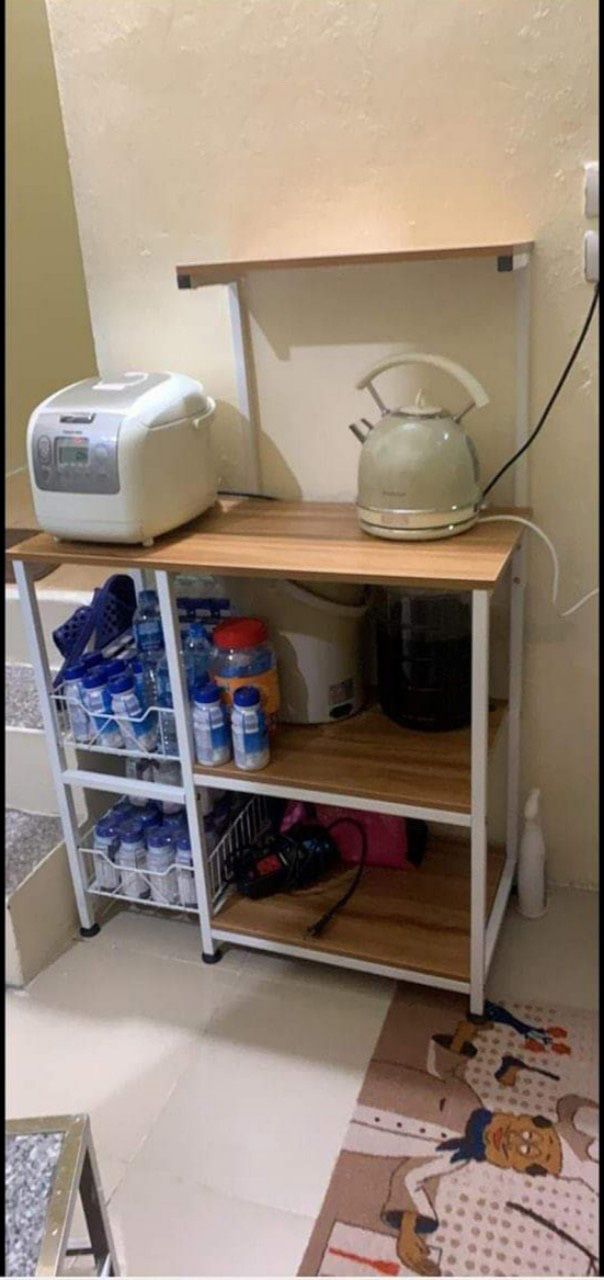 Giao hàng đúng mẫu, sản phẩm đẹp và chắc chắn, giao hàng dễ thương và nhiệt tình.
Các bạn nội trợ nhiều đồ muốn mua kệ thì mình highly recommend mẫu này ❤️