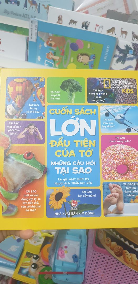Sách hay, ngắn gọn, lí thú, minh họa và hình ảnh dễ hiểu. Giúp cha mẹ tương tác với bé tốt hơn