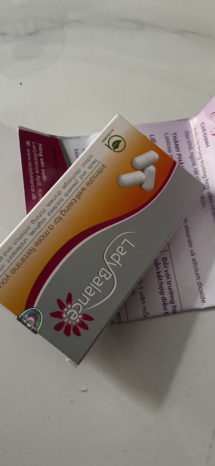 Hầng giao nhanh và được đóng gói thật kỷ hàng nhìn thì thấy mẫ mã đẹp sẽ ủng hộ shop