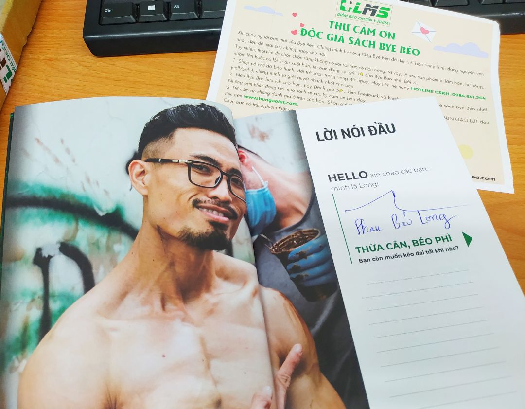 Tiki giao hàng nhanh. LMS đóng gói cẩn thận vầ rất dễ thương. Sách nhiều hình ảnh, màu sắc. Kiến thức hữu ích và cần thiết cho những bạn đang tìm kiếm phương pháp giảm cân khoa học, lành mạnh Tiki giao hàng nhanh. LMS đóng gói cẩn thận vầ rất dễ thương. Sách nhiều hình ảnh, màu sắc. Kiến thức hữu ích và cần thiết cho những bạn đang tìm kiếm phương pháp giảm cân khoa học, lành mạnh