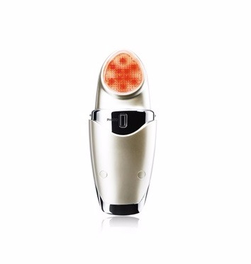 The cool head which chilled by around 5 degrees and make your pores tight.
Feel the professional health spa LED light photo head and care your pores at your home.
Manufactured by our Japanese factory in Nagano prefecture