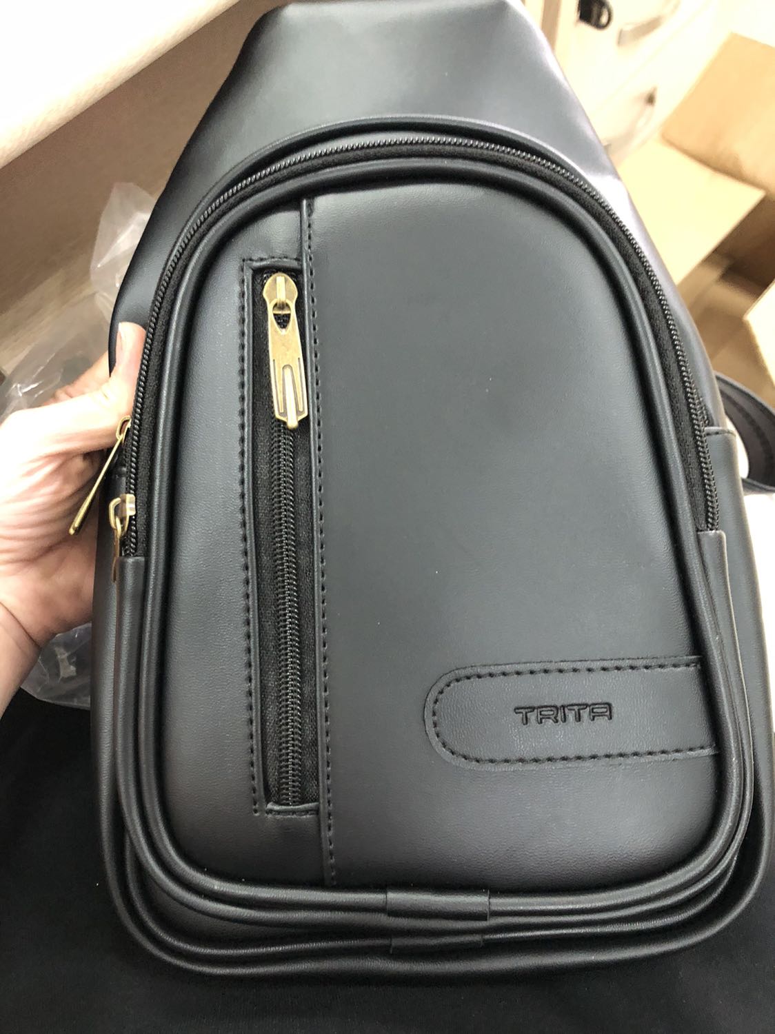 Balo rất đẹp
Giao hàng có chút vấn đề nhg nhân viên giải quyết nhanh chóng 
Rất ưng
Sẽ còn ủng hộ shop