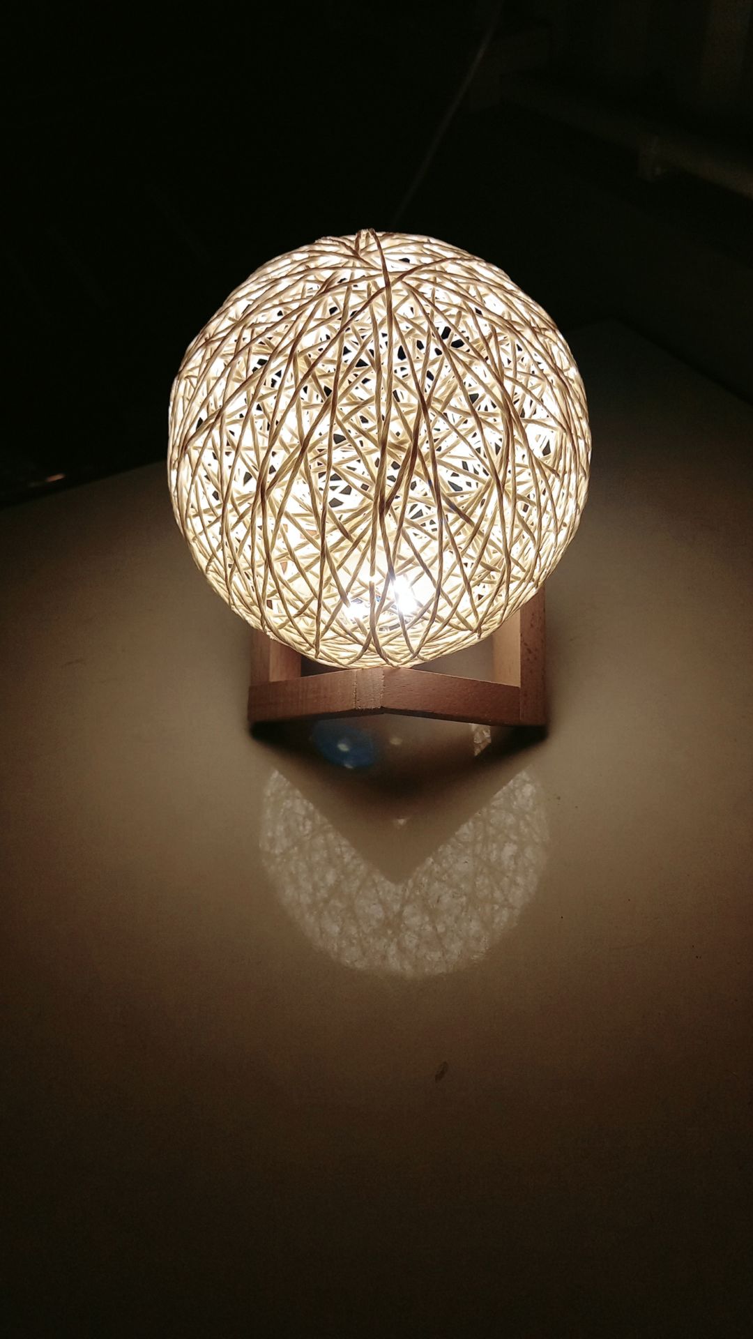 hình thức đẹp mắt.còn độ bền chờ thời gian.giá 165k mà còn được freeship thì quá ổn.cảm ơn shop và tiki