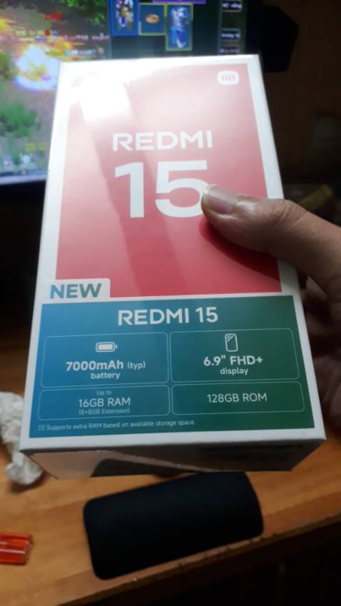 Máy nặng,Pin cao. Máy màn khá đẹp và to. Cấu hình đúng như thông tin của shop