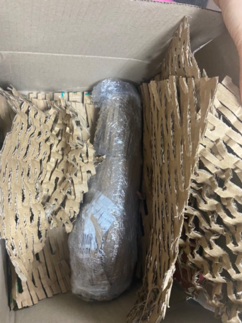 Shop giao hàng nhanh, đóng gói cực kì cẩn thận, giá cả hợp lý. Thanks