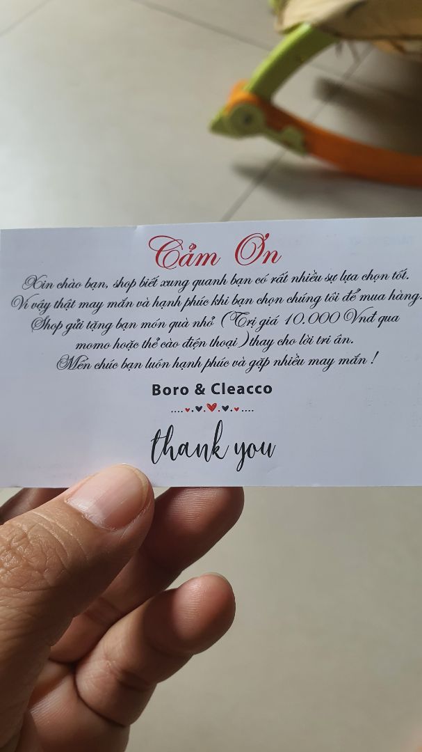 Bộ 5 dây đàn hồi có 5 cấp độ từ nhẹ đến nặng. Dây có màu sắc đẹp, mềm. Shop còn kèm theo 1 túi đựng và thư cảm ơn rất dễ thương. Lần sau sẽ mua ủng hộ shop nữa ❤