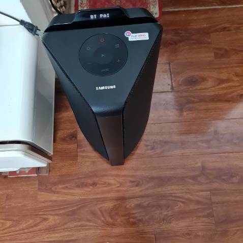 Biết giá tikitrading bán cao hơn cellphone nhưng vẫn mua. Vì đắt trừ 1 sao