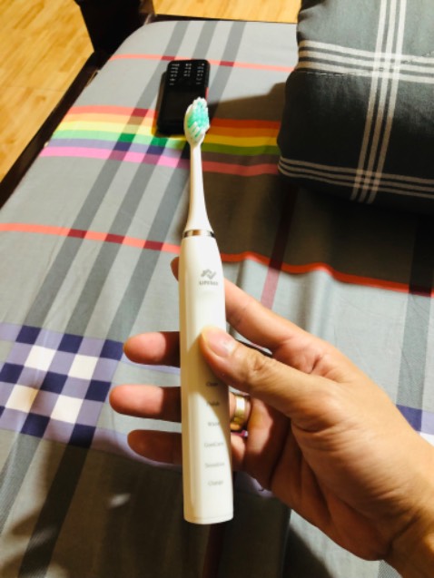 Hợp lý ở mức giá, chải răng có tác dụng ngay trong vòng 1 tuần đầu sử dụng