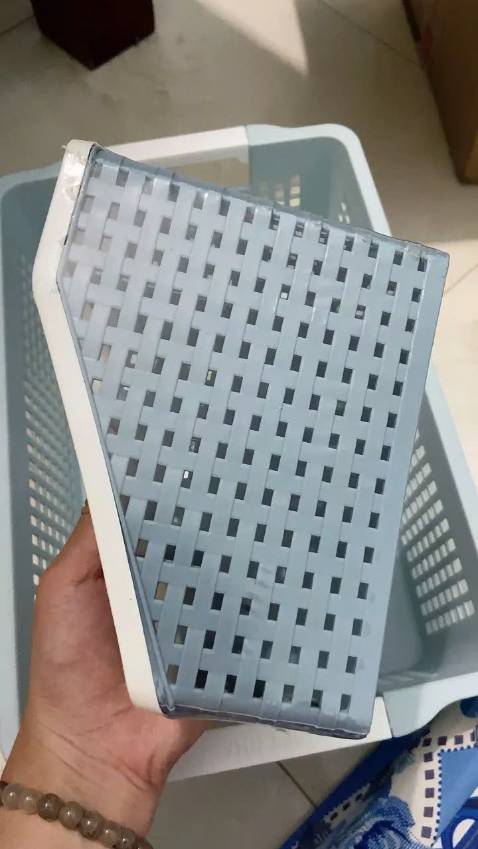 Đóng gói kĩ, đúng hàng của việt nam , nhựa dày dặn để đc nhiều bút rất tiện nha.