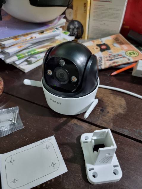 Phục vụ của shop quá tệ, ai có mua né ra giùm