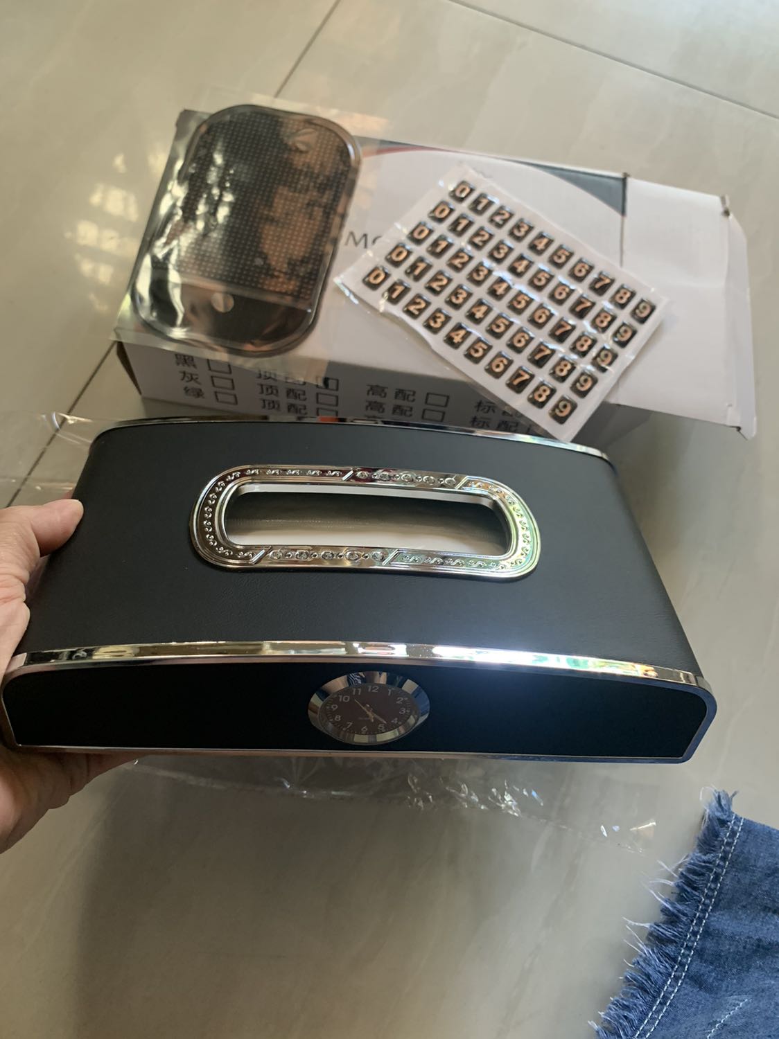 Hộp giấp đẹp. Chất mịn rất OK
Nói chung là hài lòng