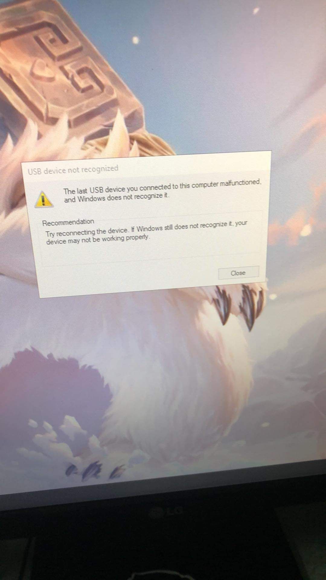 dùng khoảng 4 ngày bị lỗi không nhận tai nghe, mong shop nhận bảo hành