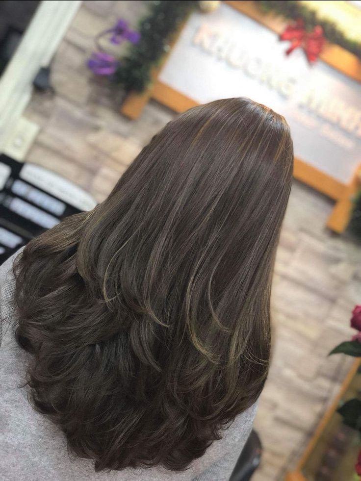 Cho shop 4 sao thui,vì quần dài quá,tuy nhiên chất liệu vải mát với mặc rất dễ chịu,còn nhìu chỉ thừa,shop gói hàng kĩ càng,nói chung là ổn áp