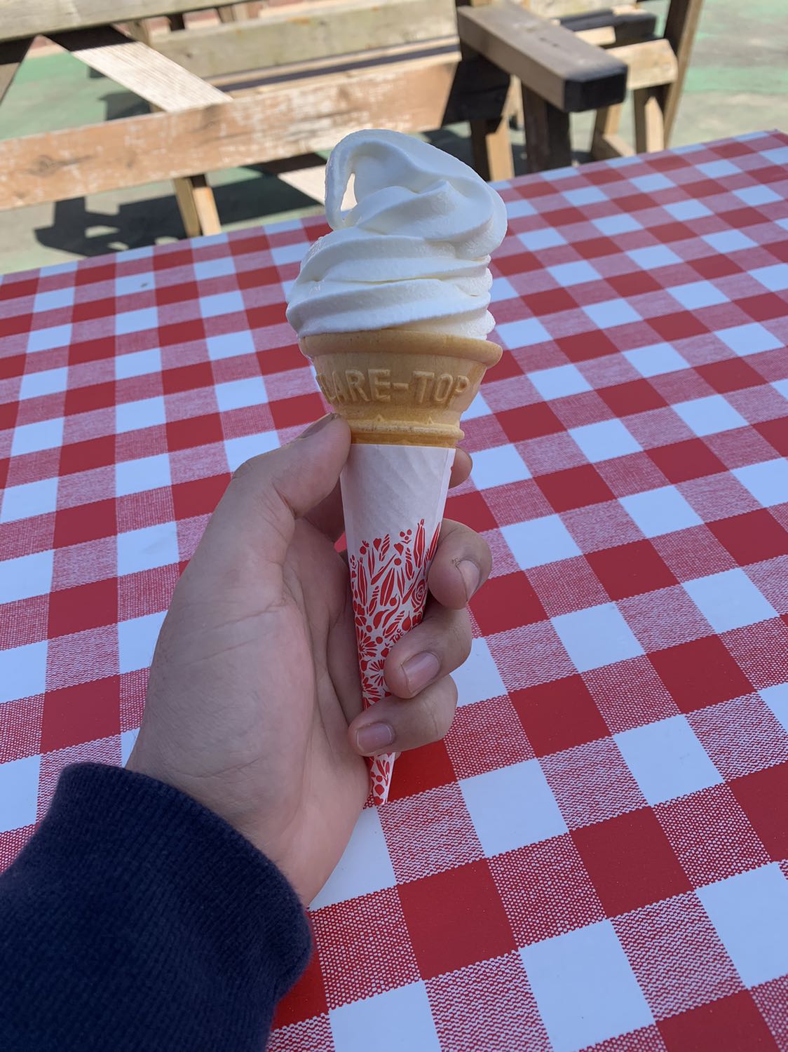 bìa sách hơi bẩn