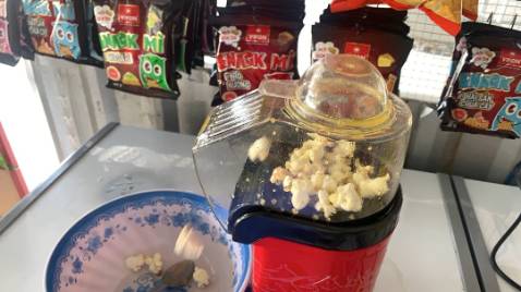 máy nỏ bỏng tiện lợi thiệt ha 1 lúc là có đồ ăn luôn không cần phải vào bếp nữa