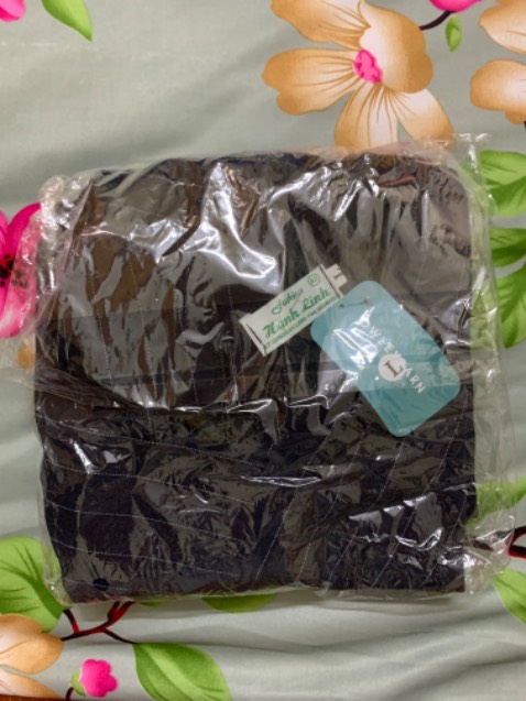 Đầm đẹp, size chuẩn, đóng gói cẩn thận! Rất hài lòng