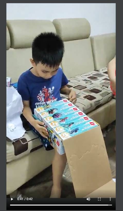 Chất lượng sản phẩm vượt mong đợi, các chi tiết đẹp ráp rất chắc chắn, khớp chuẩn , bé thích vô cùng, phải mua thêm 1 bộ vì bạn dự sinh nhật quá thích =))