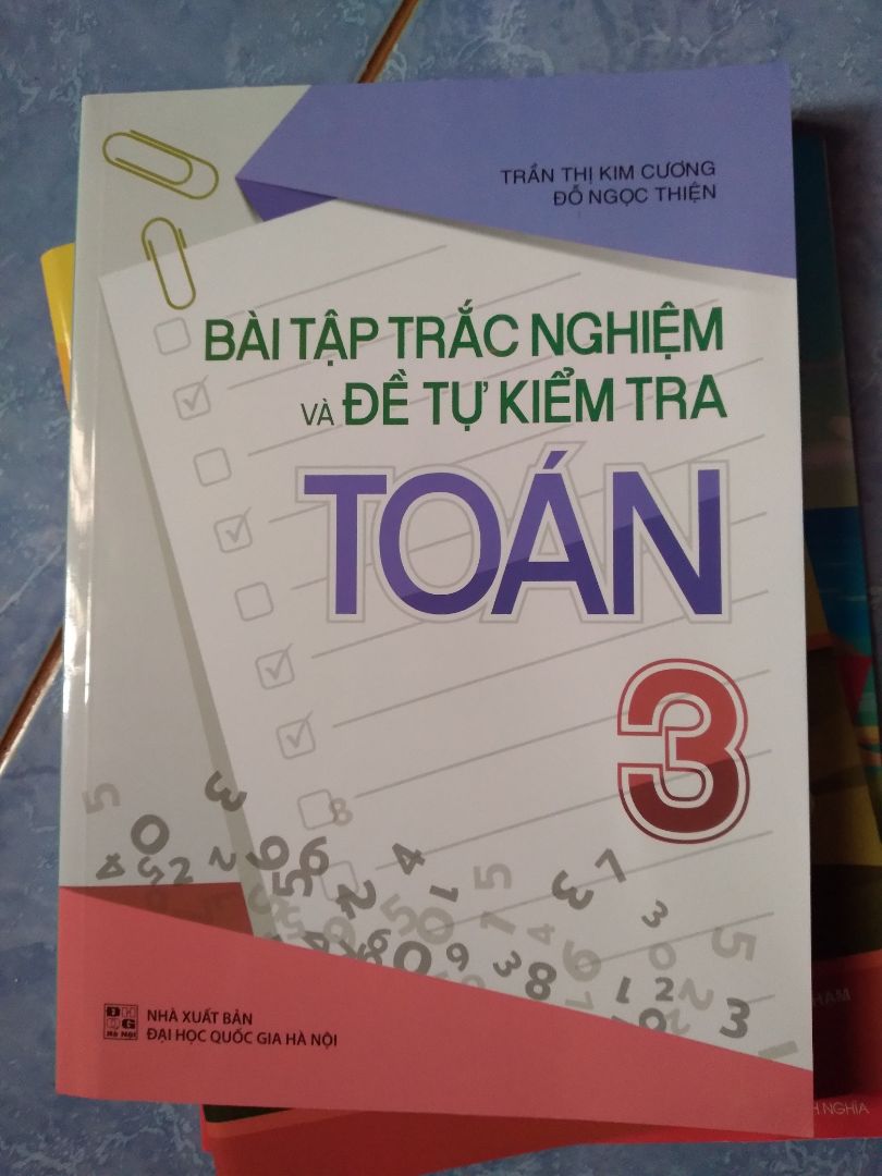 giao hàng nhanh. còn tặng kèm móc khóa. sẽ ủng hộ shop dài dài. tặng shop 5 sao