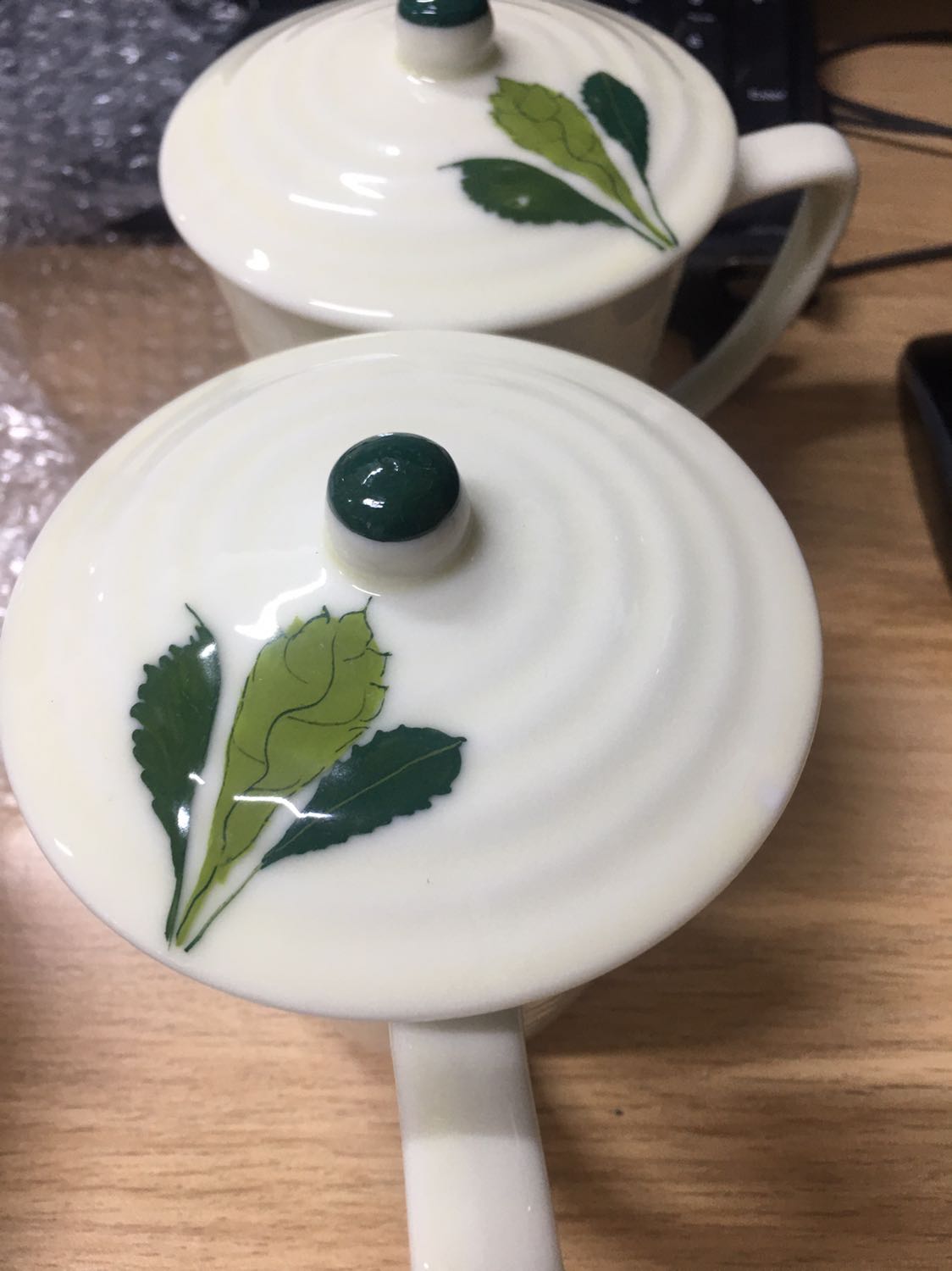 Ly đẹp lắm nha. Đóng gói cẩn thận, giao hàng nhanh.