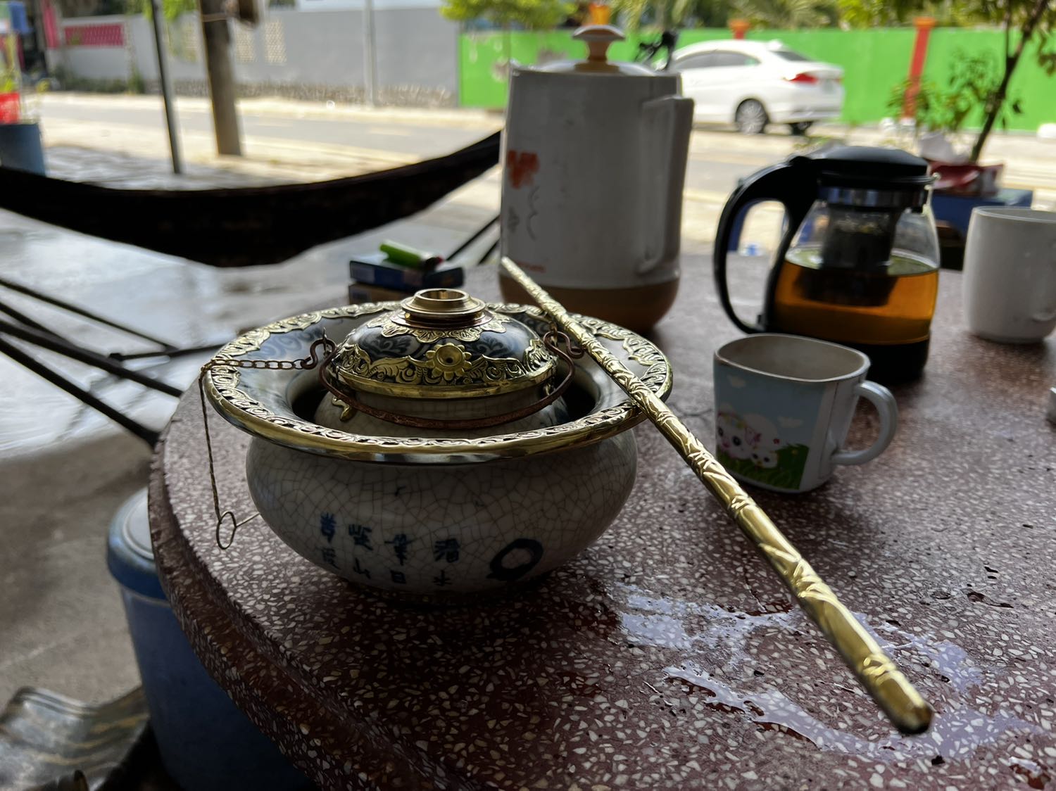 Hàng giao nhanh, ống hút làm chưa đc kỹ chỗ vết nôi, nhưng nói chung phù hợp với tầm giá