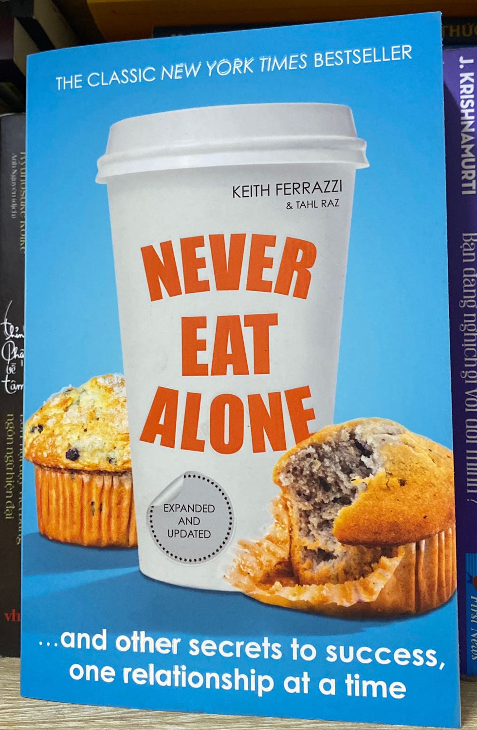 Sách rất hay! Muốn cải thiện quan hệ với mọi người thì bạn nên đọc