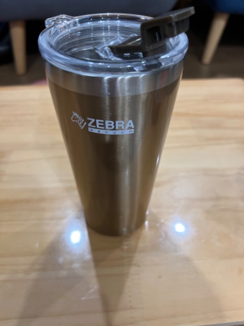 Cốc giữ nhiệt tốt, shop nhiệt tình.