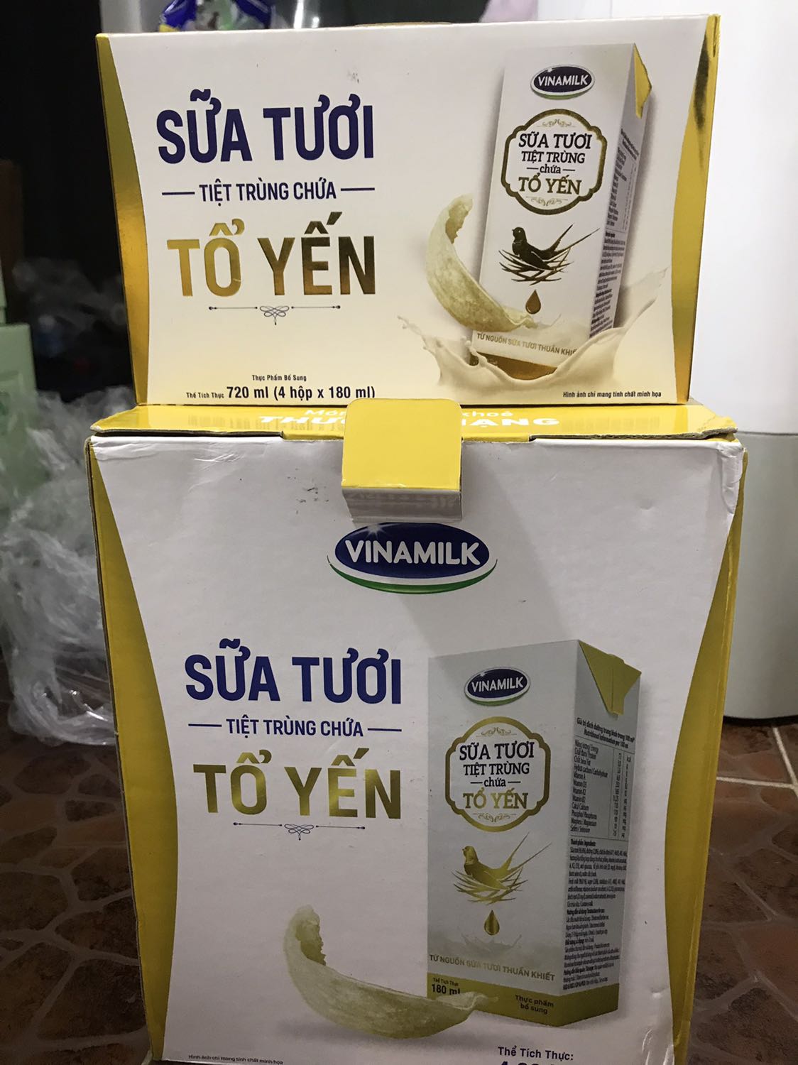 Tôi mua sản phẩm này rất nhiều lần, nhưng lần này thử mua của nhà cung cấp khác thì quá trình giao hạn lại không như mong muốn, phải nói là lâu.. nhưng cũng thông cảm do địch bệnh..
Review loại này cũng nhiều oy.. phải nói đnag mua cho gia đinh và người thân