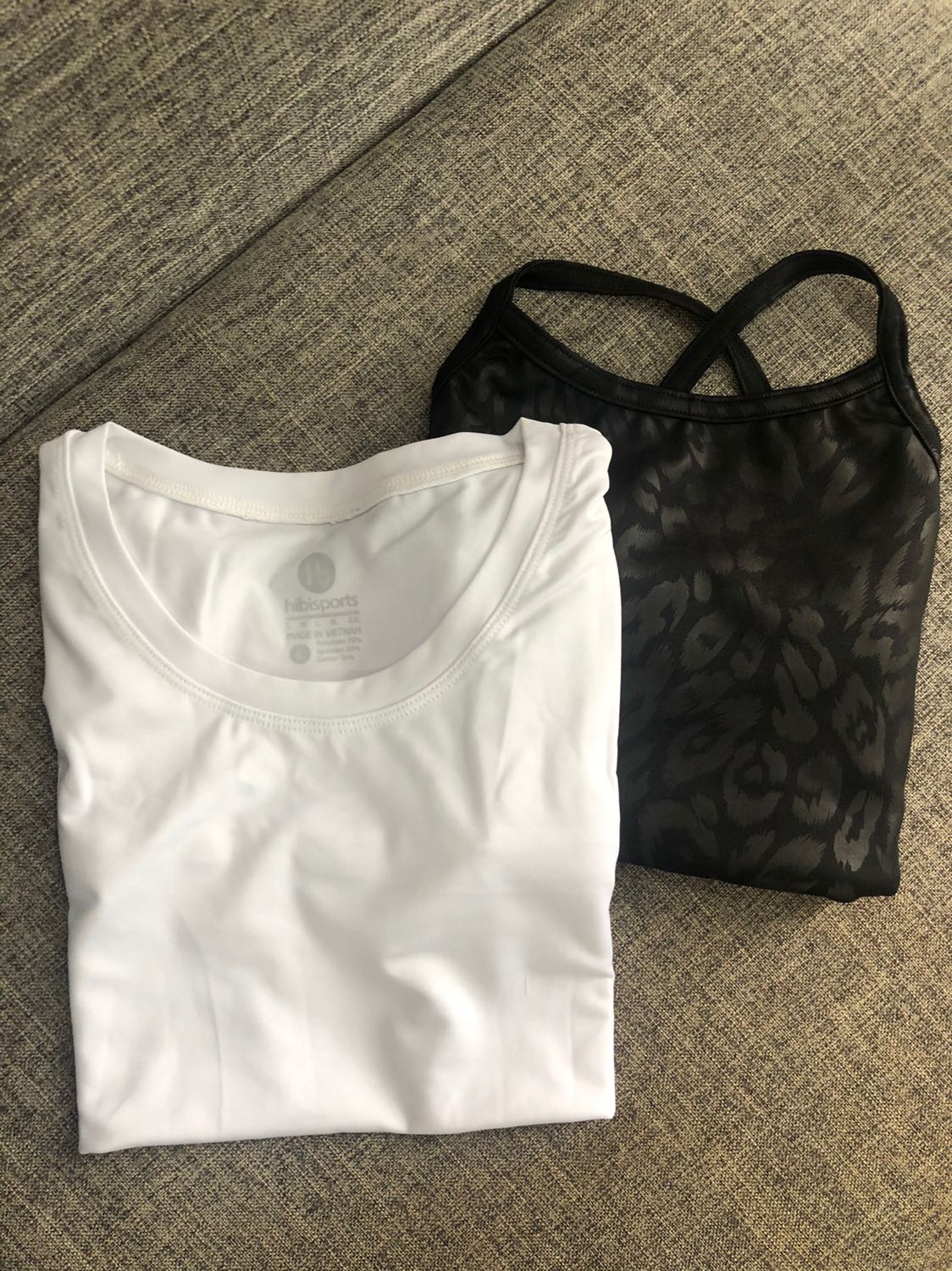 Hàng đẹp, chất vải tốt. Rất đáng đầu tư để tập gym/yoga. Shop thân thiện, tư vấn nhiệt tình. Hàng đẹp, chất vải tốt. Rất đáng đầu tư để tập gym/yoga. Shop thân thiện, tư vấn nhiệt tình.