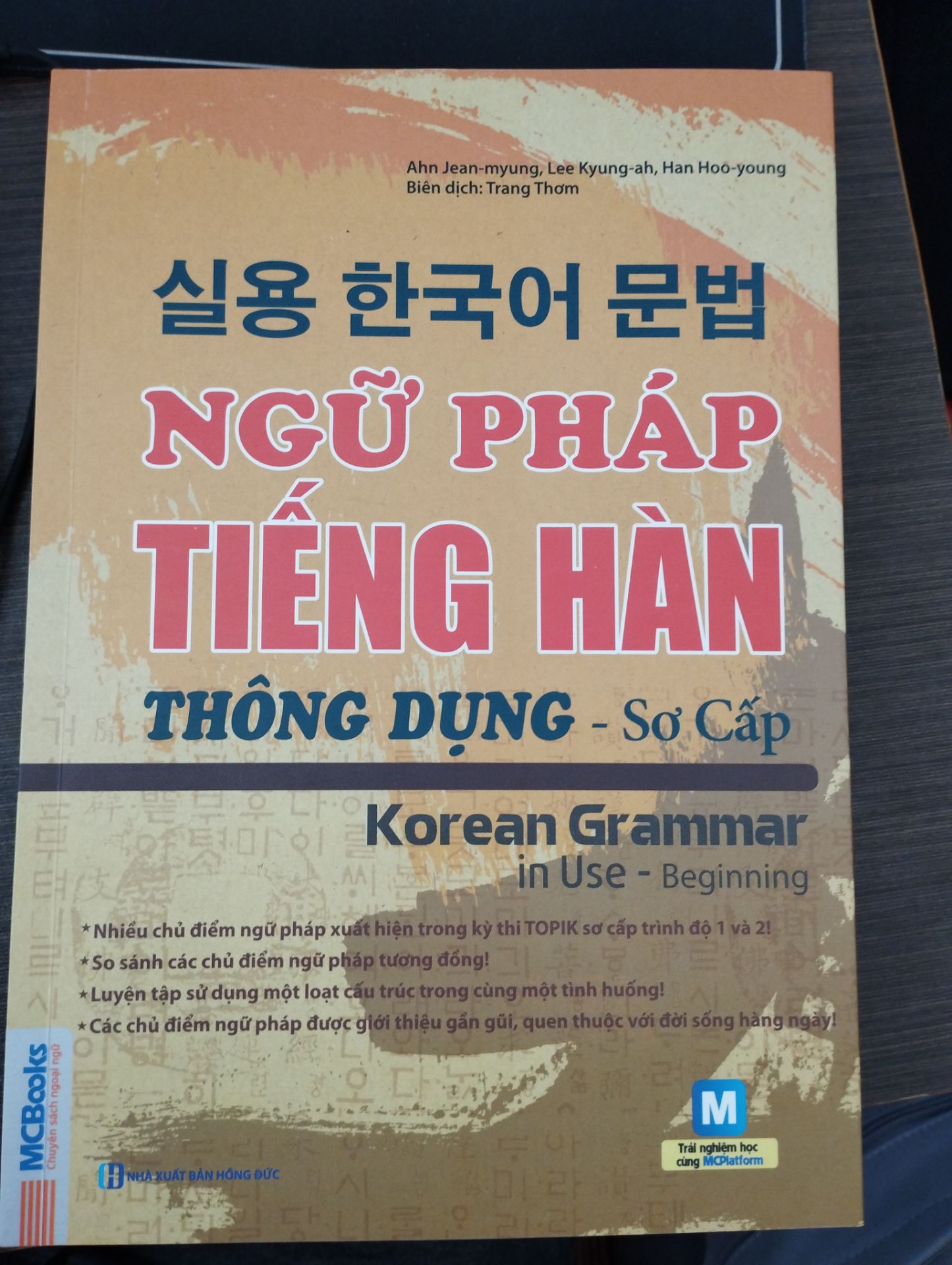 sách mới, giao hành nhanh nhiệt tình
