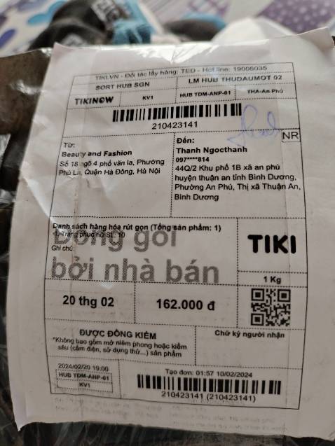 Mua quần mà đi giao tất chân,tin tưởng tiki không kiểm tra hàng, về mở ra bất ngờ,1 đống tất chân này để làm gì , làm vậy mất uy tín lần sau ai dám mua