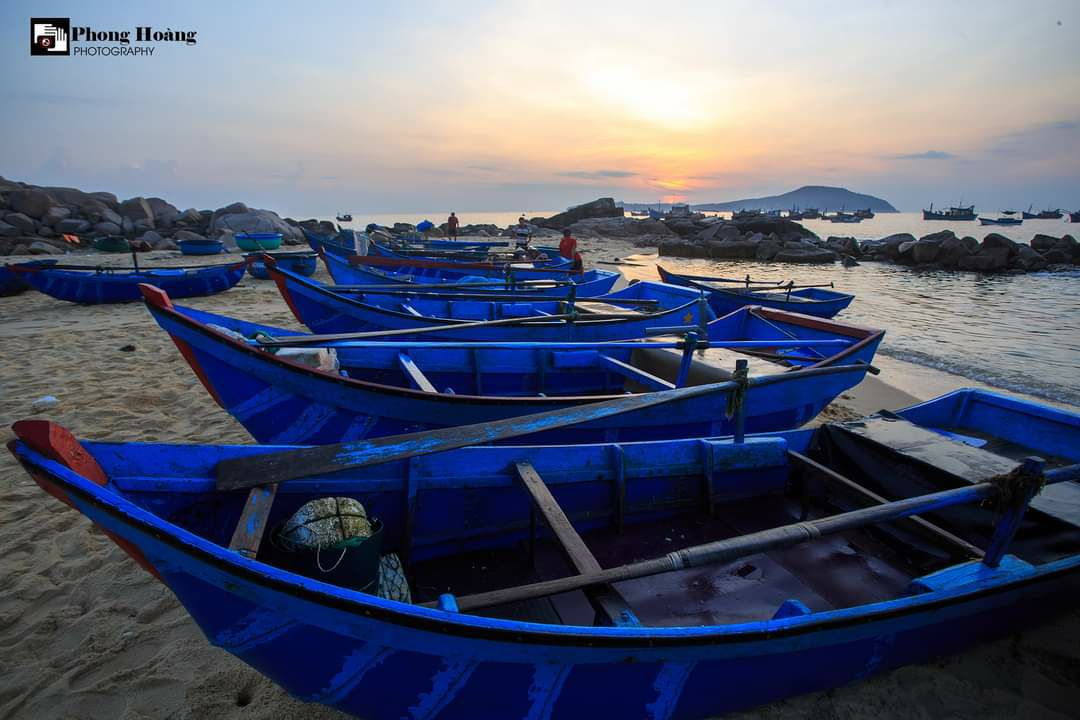 Bánh ngon nha mọi người, phù hợp cho người bận rộn, rất tiện ạ.Mình lười chụp hình ạ. Bánh ngon nha mọi người, phù hợp cho người bận rộn, rất tiện ạ.Mình lười chụp hình ạ.