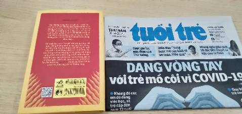 Sách hay hấp dẫn về sách 451 độ F vẫn đủ sức khiến bất kỳ ai đọc nó phải sửng sốt và choáng váng.Cuốn tiểu thuyết đã là một sự lạ vào hồi đó, và đến giờ vẫn sự lạ đối với tôi. Điều kỳ tuyệt là hãy cứ dấn tới, để rồi xem nỗi đam mê của ta làm phát lộ được cái gì. Còn gì mới để nói về 451 độ F? Trong vòng ba mươi năm tôi đã viết ba hay bốn bài dẫn nhập, cố giir thích xem cuốn tiểu thuyết đã nảy sinh từ đâu và cuối cùng nó đến đích ra sao. Khi khắc họa cái xã hội giả tưởng ấy qua con mắt nhìn khủng hoảng niềm tin của anh lính phòng hỏa Montag, Ray Bradbury chắc không thể ngờ vào tính tiên tri khủng khiếp của cuốn sách.