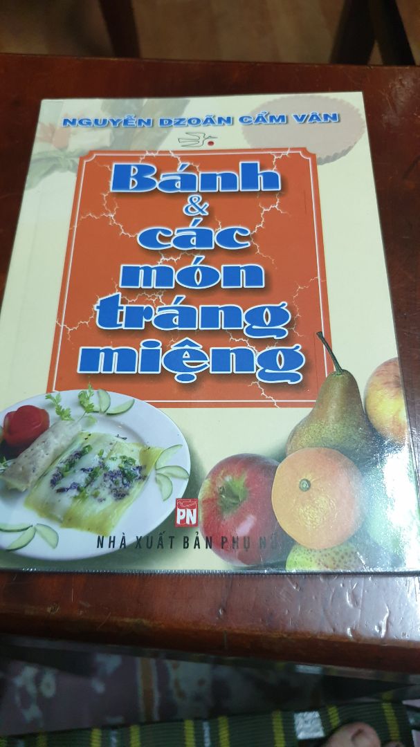 sach hay.trinh bay dep,bia cung.noi dung phong phú.nen mua sach này de co nh mon an mới cho gd