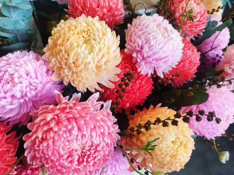 Giao hàng nhanh chóng, gói kỹ, gói mấy lớp lun ấy. Sữa này uống beo béo, ngon, ko có j chê đc