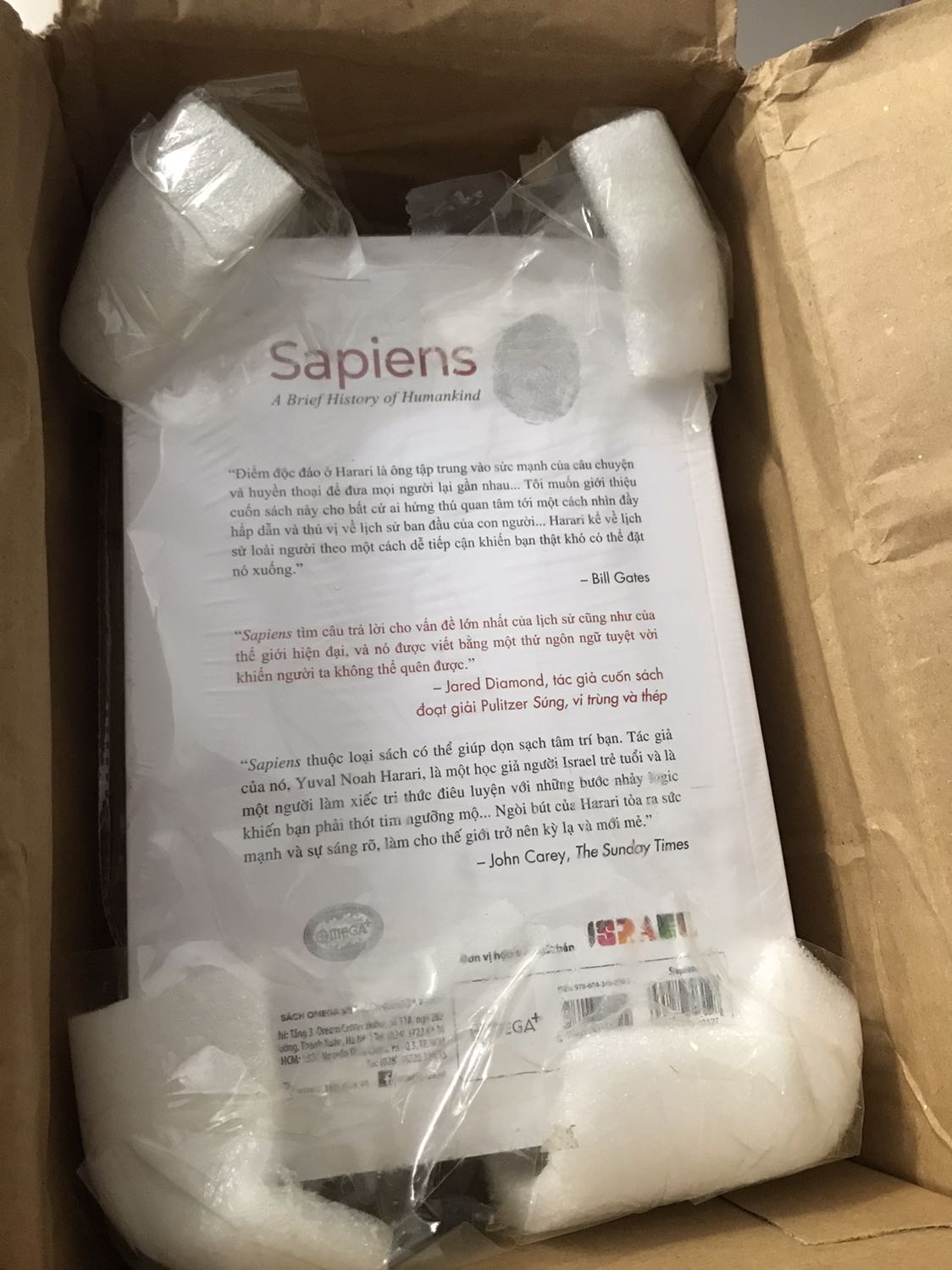 Đóng gói có tâm cực kì, sách giao đẹp và mới cực kỳ, giá rẻ hơn rất nhìu so với giá bìa. Mê shop lắm luôn 🥰😘
