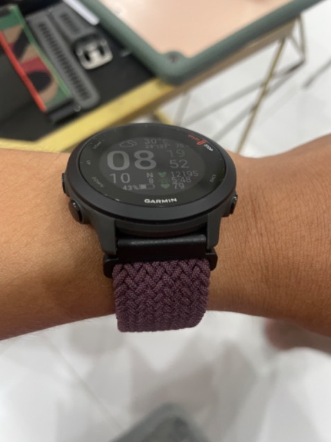 Chất liệu mịn, màu sắc đep, êm tay, dễ thay, chốt chắc chắn. Hàng chất lượng.