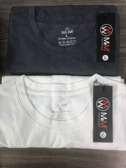 Mua cả box , full đồ của shop. áo quần tất đều rất đẹp, chất lượng, mặc rất vừa vặn. Hộp  đẹp lịch sự, mua cả box nên tiết kiệm khá nhiều so với mua lẻ ạ. Khuyên mọi người nên mua, mình dùng rất nhiều đồ của Mrm rồi, không vừa shop còn hỗ trợ đổi trả miễn phí luôn ạ.