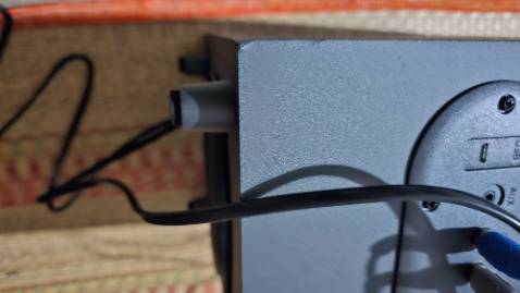 Âm thanh thì oke có cái mấy góc loa trầm hơi bị cấn 🫠 hơi buồn