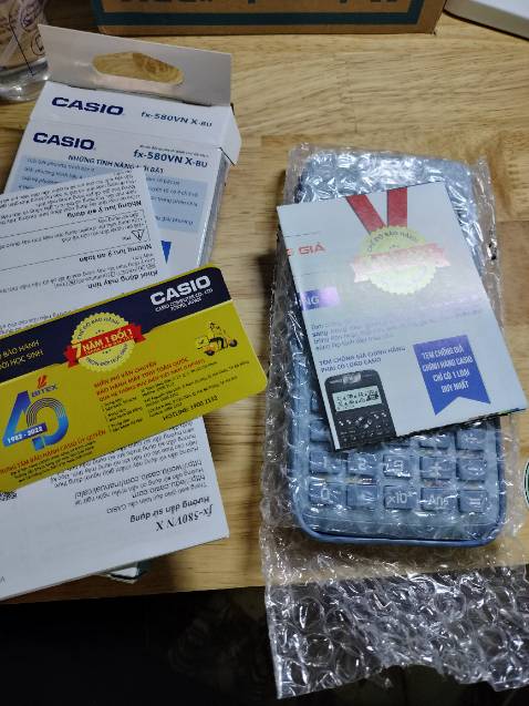 Màn hình hiển thị rõ nét, phím không trôi nhạy, giao hàng nhanh, đóng gói cẩn thận, bảo hành đầy đủ