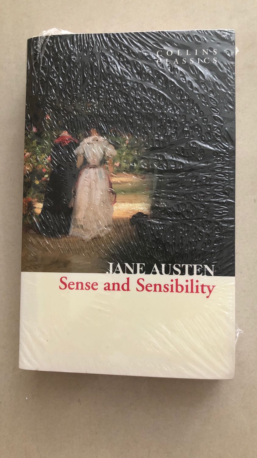 Sách hơi ngả màu vàng ở bìa, nhìn chung là ổn